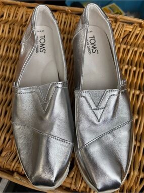 Toms Silver Slip-sOn Sneakers, size 7.5